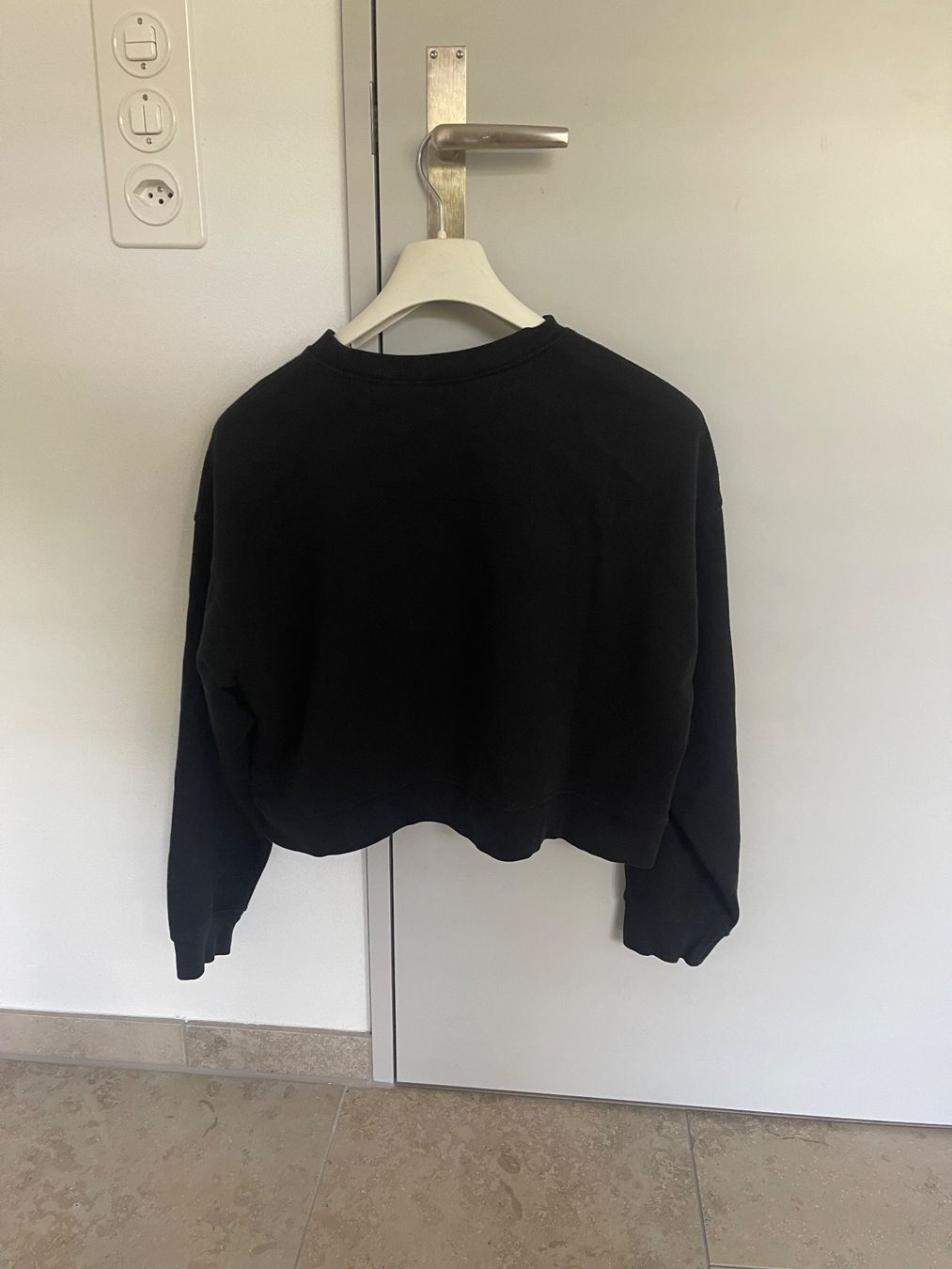 Zara Pulls & Sweat-shirts: Zara schwarzer Pullover – D'occasion à Zürich par WeisserPlanet 1