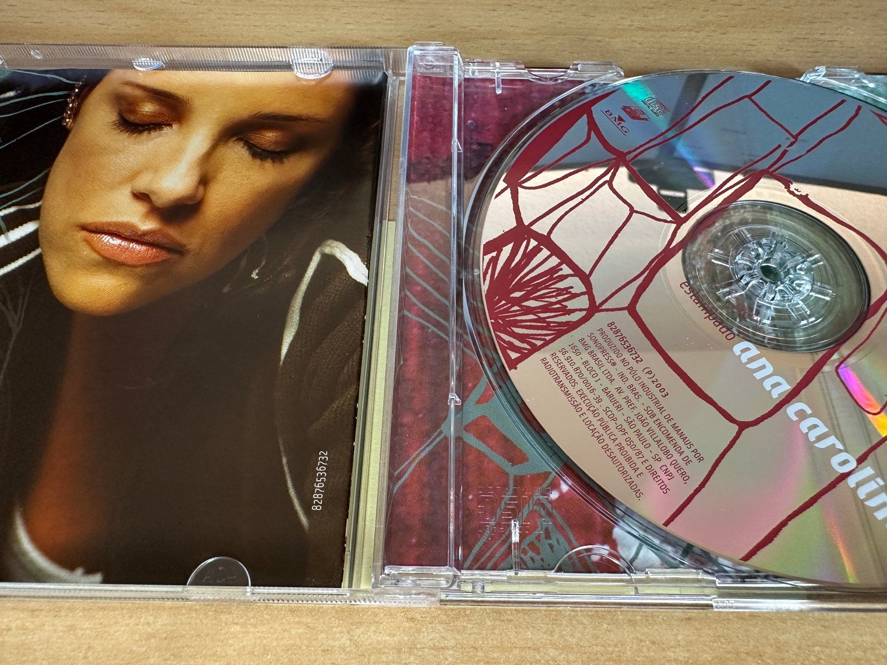 CD: Ana Carolina – Estampado – Usato da Rikon im Tösstal venduto da Alpenmutz 2