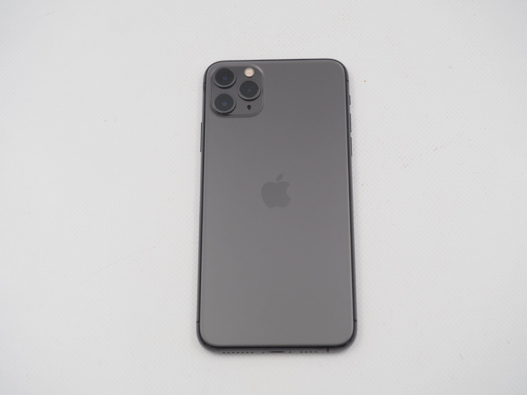 Apple Telefoni cellulari / Smartphones: APPLE iPhone 11 Pro Max iCloud gesperrt (26053052) – Difettoso da Zürich venduto da fundsachenverkauf 2
