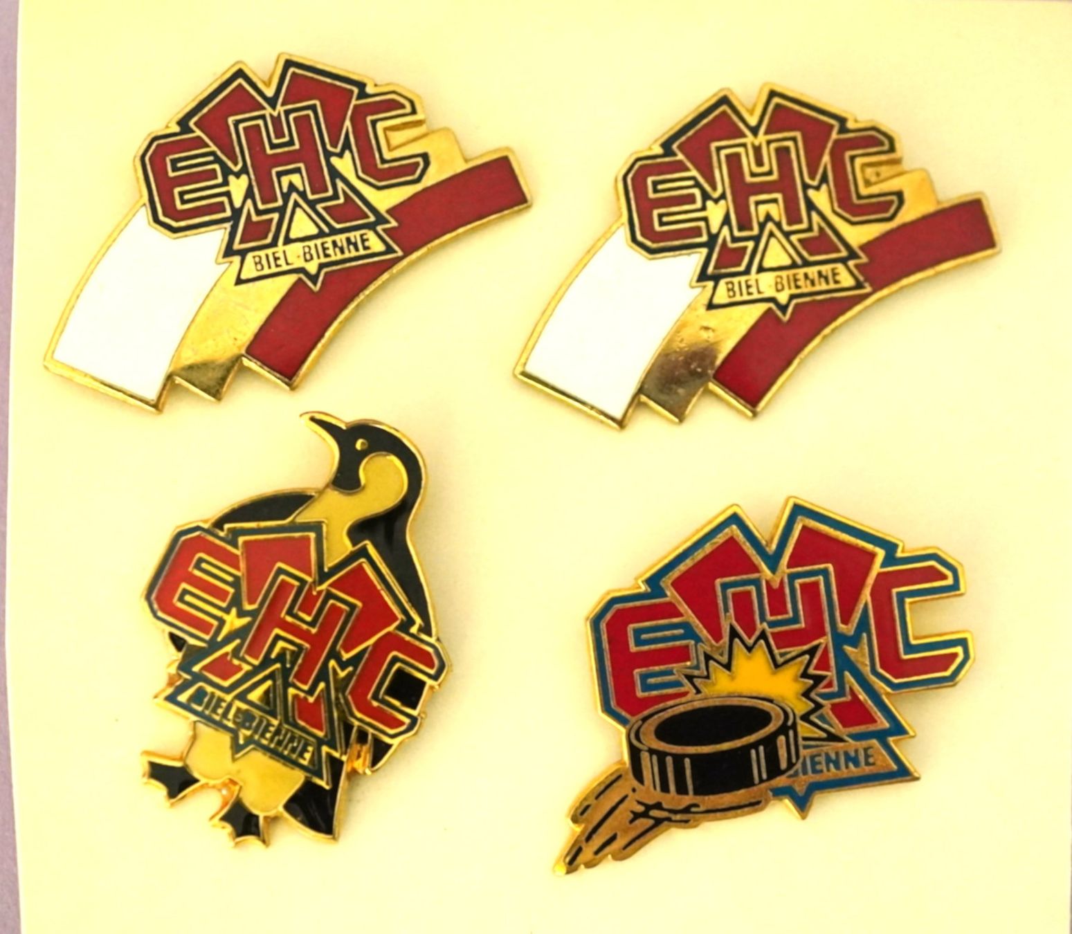 Plaketten & Abzeichen: 4 Pin EHC Biel Eishockey – Gebraucht aus Worb von worb01