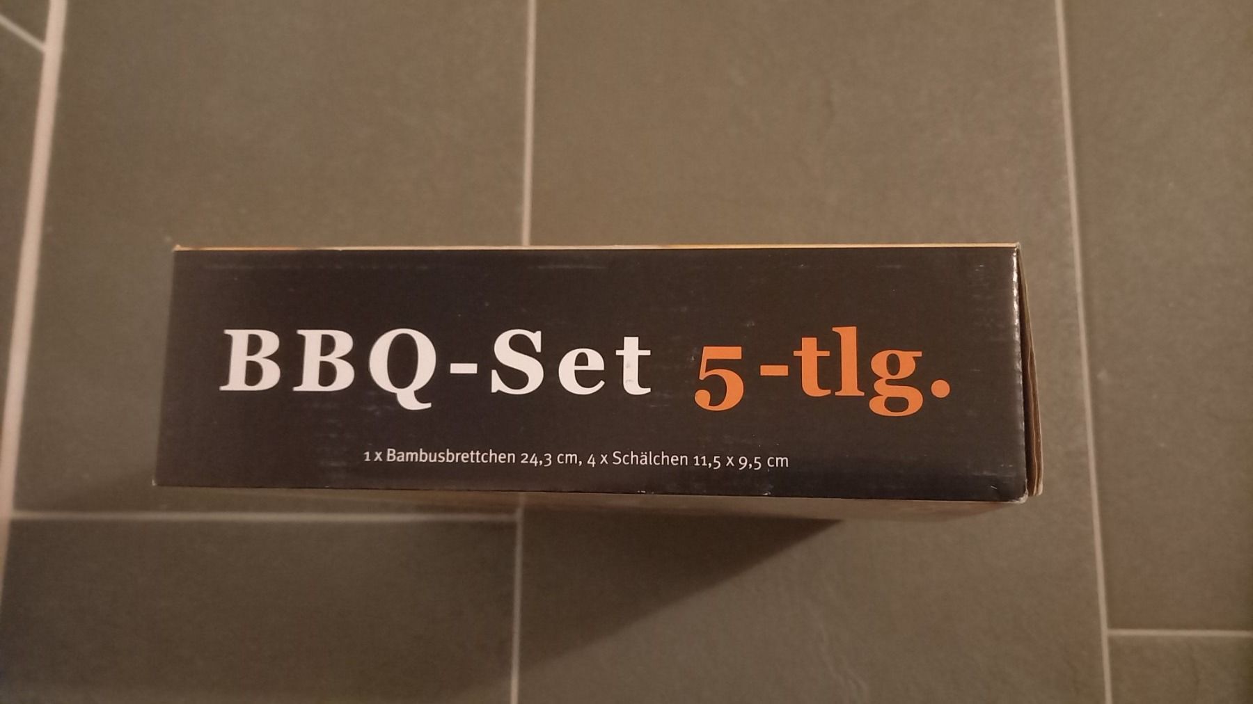 Geschirrsets: BBQ-Set – Neu und originalverpackt aus Schwyz von Vesparider01 3