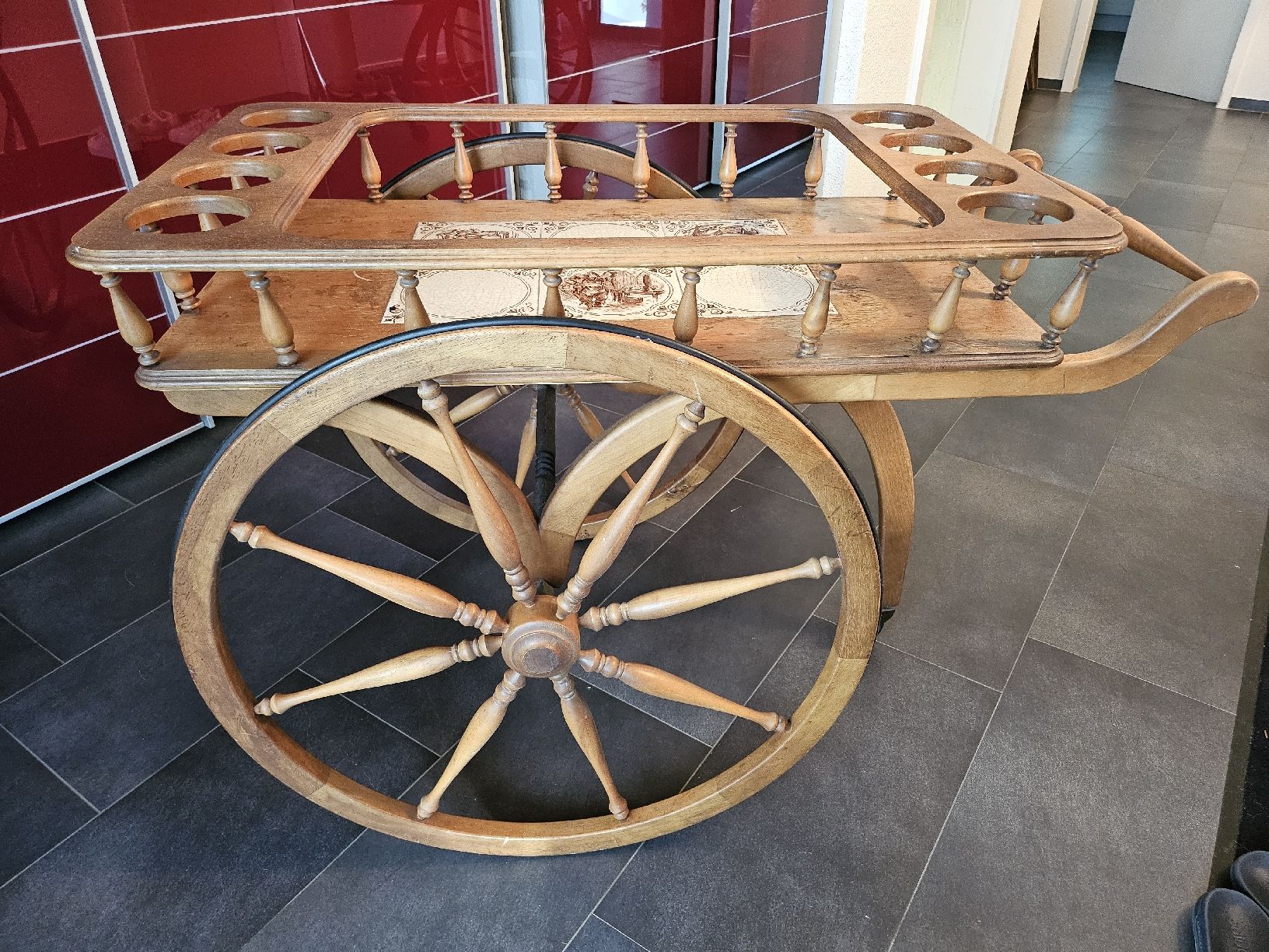 Berceaux: Barwagen Servierwagen – D'occasion à St. Gallen par Skydive0 2