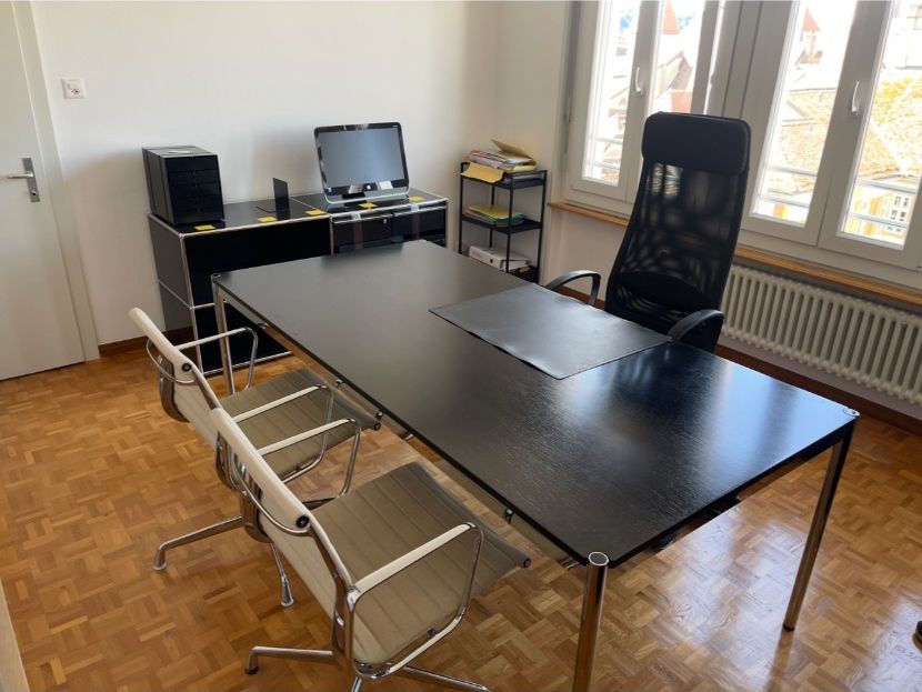 USM Cassettiere: Usm Sideboard schwarz Lieferung gratis – Usato da Thun venduto da Thuno6 1