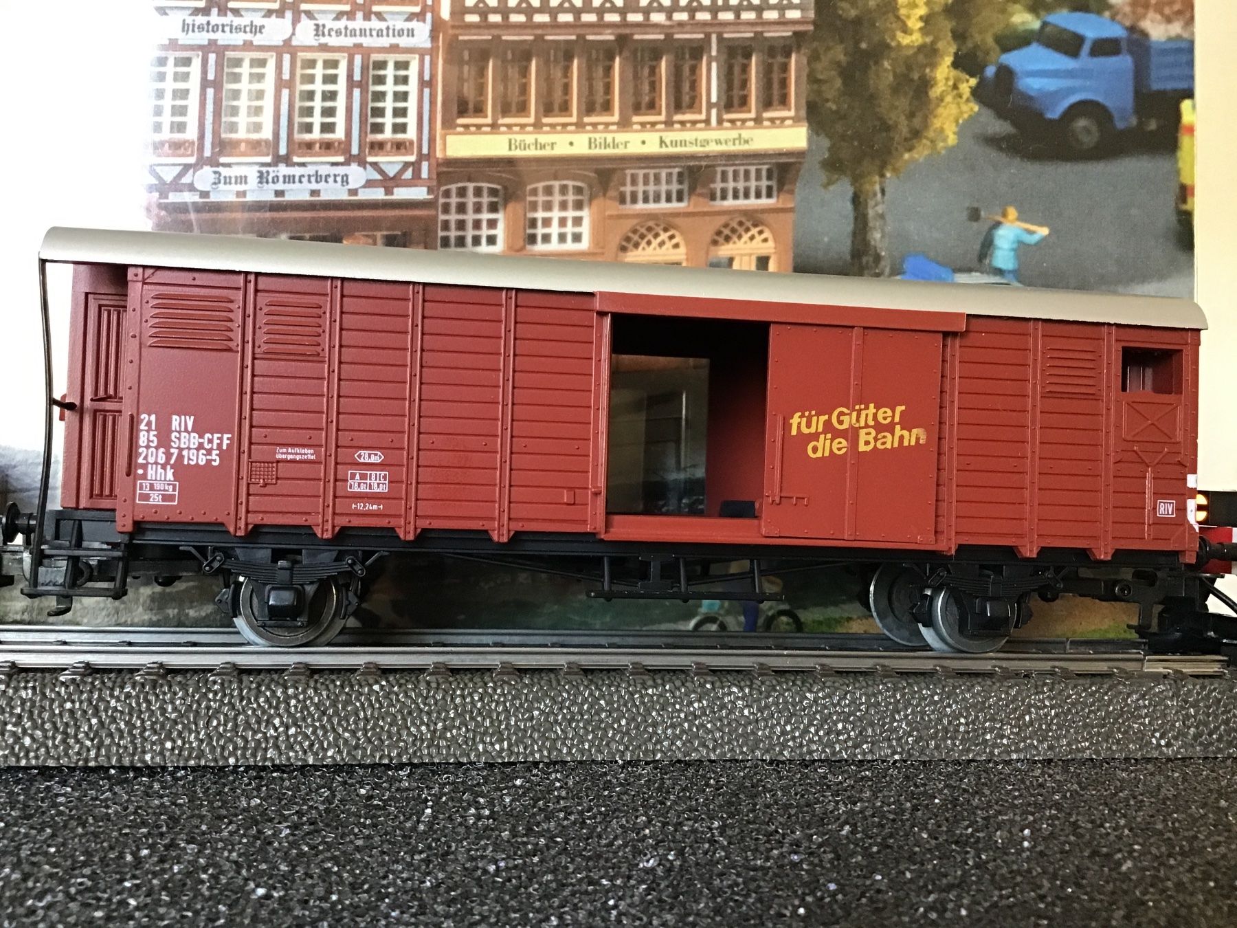 Märklin Modellini di ferrovie: MÄRKLIN 2X GÜTERWAGEN H0 – Usato da Männedorf venduto da Modelle-aller-Art 1