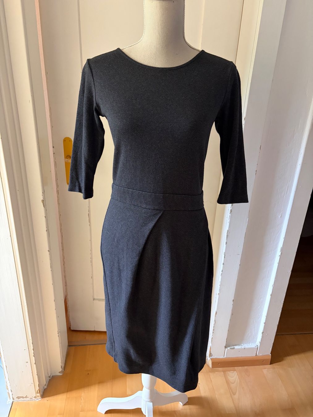 Cinque Kleider: Schönes Kleid von Cinque – Gebraucht aus Schaffhausen von _queen_c