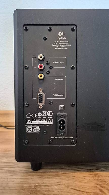 Logitech Casse acustiche: Enceintes PC Logitech Z523 2.1 + caisson de basses – Usato da La Chaux-de-Fonds venduto da danydeneuch 2