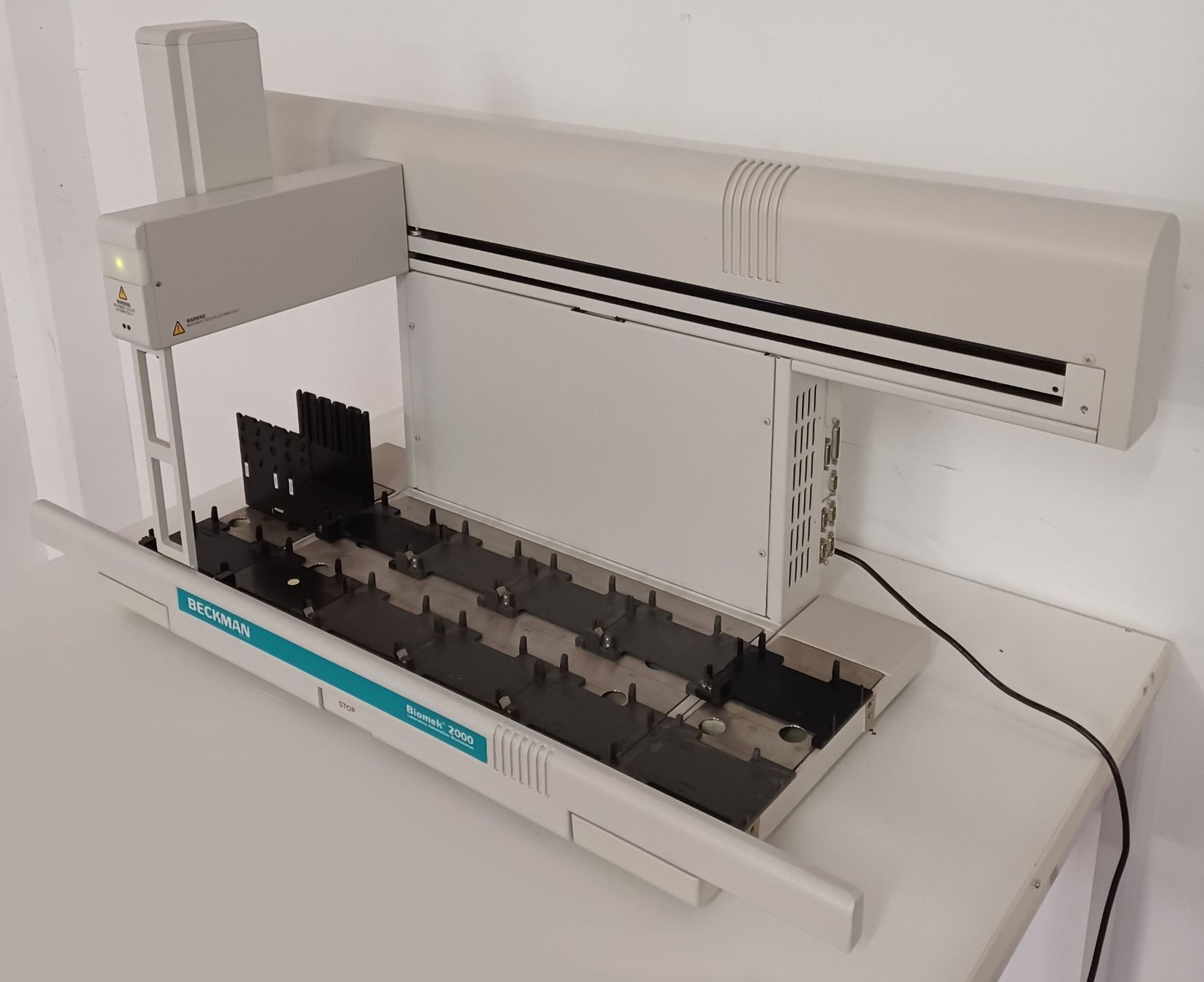 Accessori da laboratorio: Beckman Biomek 2000 – Difettoso da Niederdorf venduto da LeptonAG_Labor