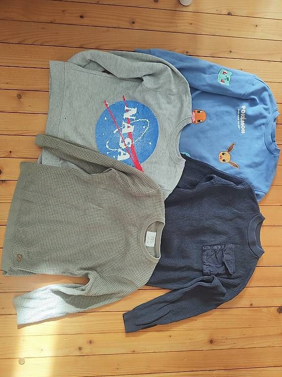 Maglioni & Felpe: Diverse Pullover Gr.134/140 – Usato da Zürich venduto da aendiiii