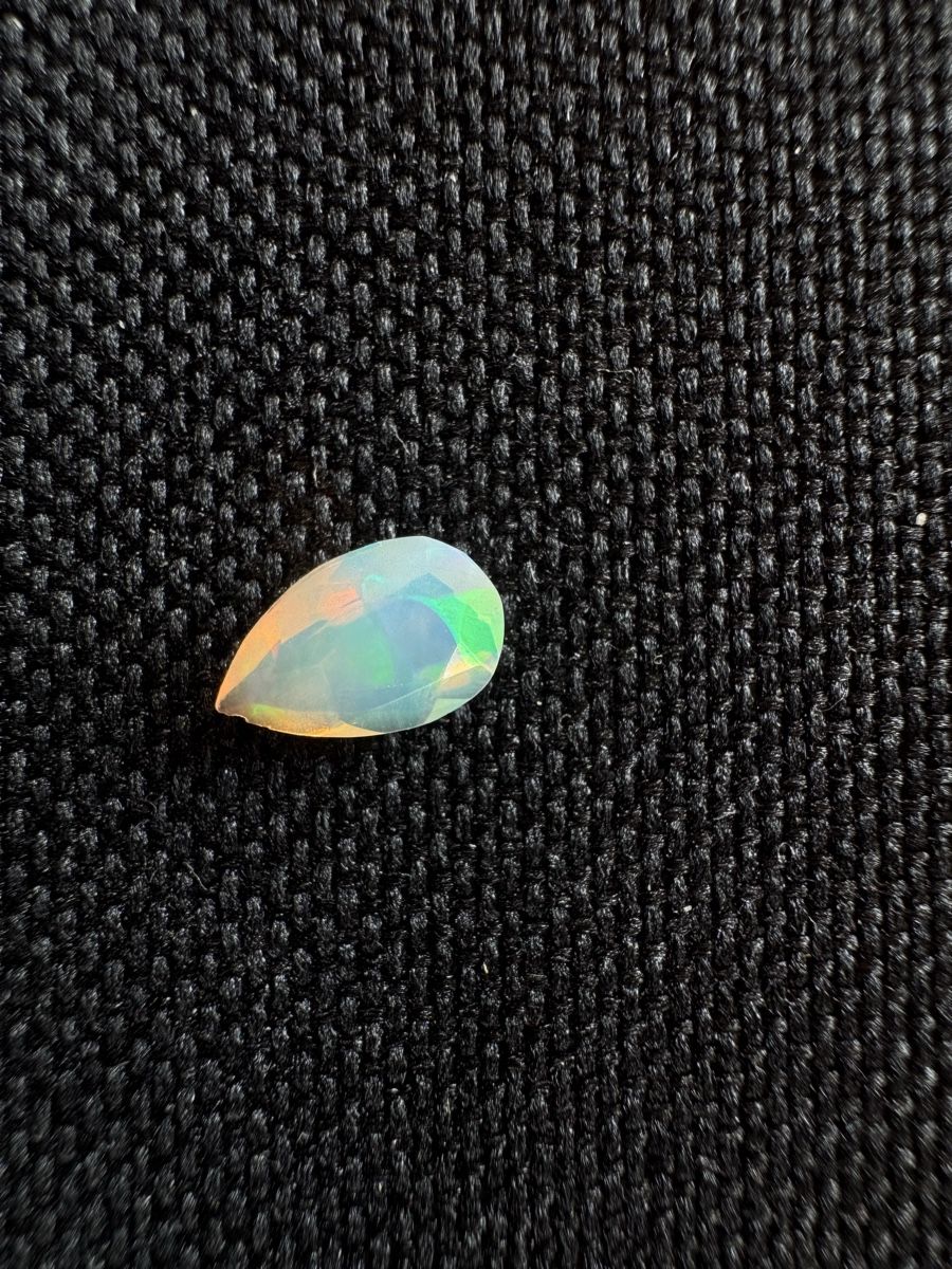 Pietre preziose: Äthiopischer Opal 0.65ct – Nuovo e nell'imballaggio originale da Wängi venduto da Horus90 3