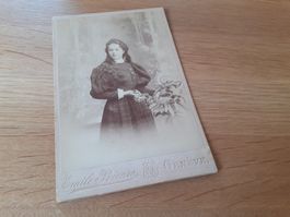 SCHWIIZER FRAU DAZUMAL - BEAUTE GENEVOISE - GENEVE GENF