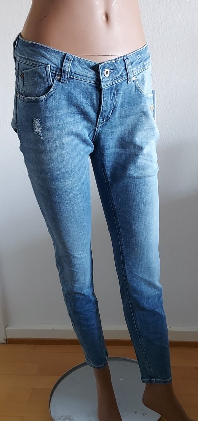 Gang Jeans: Neue GANG Damen Jeans Gr. 29 – Neu und originalverpackt aus Basel von Mazzo84