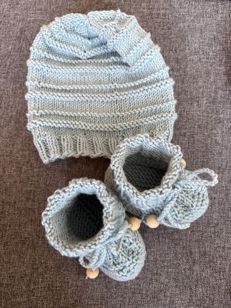 Finkli mit Käppli seegrün