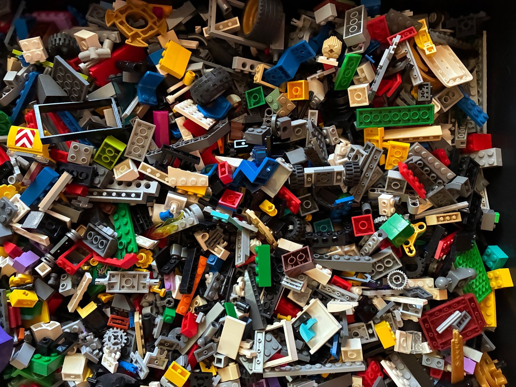 Lego Jeux de construction: LEGO Teile 4kg - Konvolut – D'occasion à Reigoldswil par Frog40 4