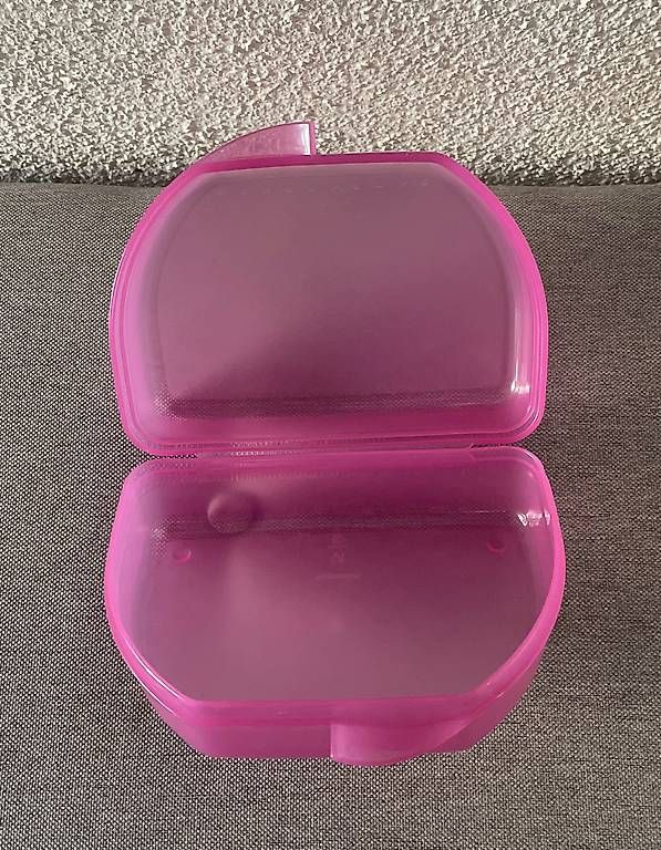 Contenitori & Simili: Tupperware Znünibox pink NEU – Nuovo e nell'imballaggio originale da Künten venduto da Gubapri 1