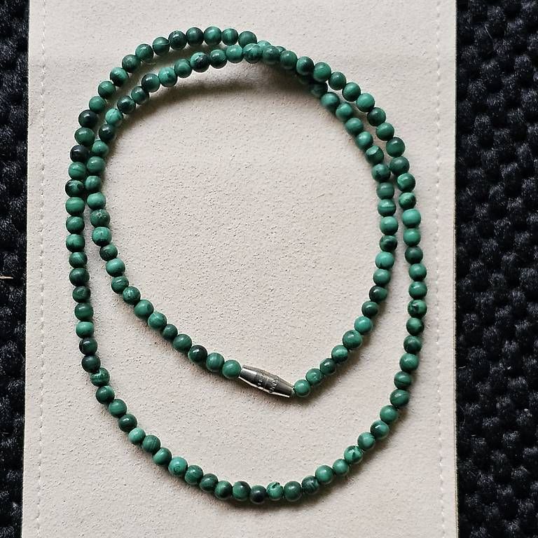 Catenine: Collier en véritable Malachite 2 mm, envoi compris  – Usato da Orbe venduto da Adaline.64