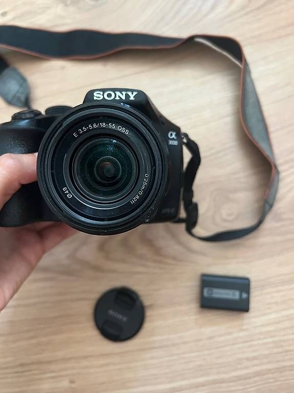 Sony Appareil photo: Sony alpha 3000 – D'occasion à Valeyres-sous-Ursins par mel_6bzm 1