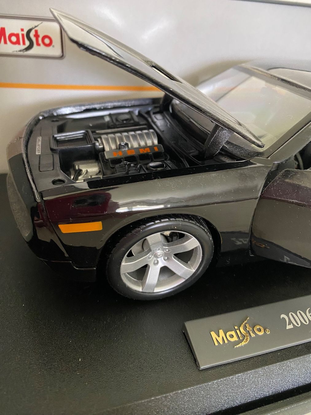 Dodge Modellini d'auto: Dodge Challenger Modellauto – Nuovo (secondo la descrizione) da Wetzikon ZH venduto da Deba26 4
