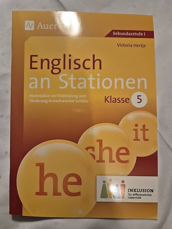 Classeurs: Unterrichtsmaterial Englisch – Neuf avec emballage d'origine à Bern par meeree