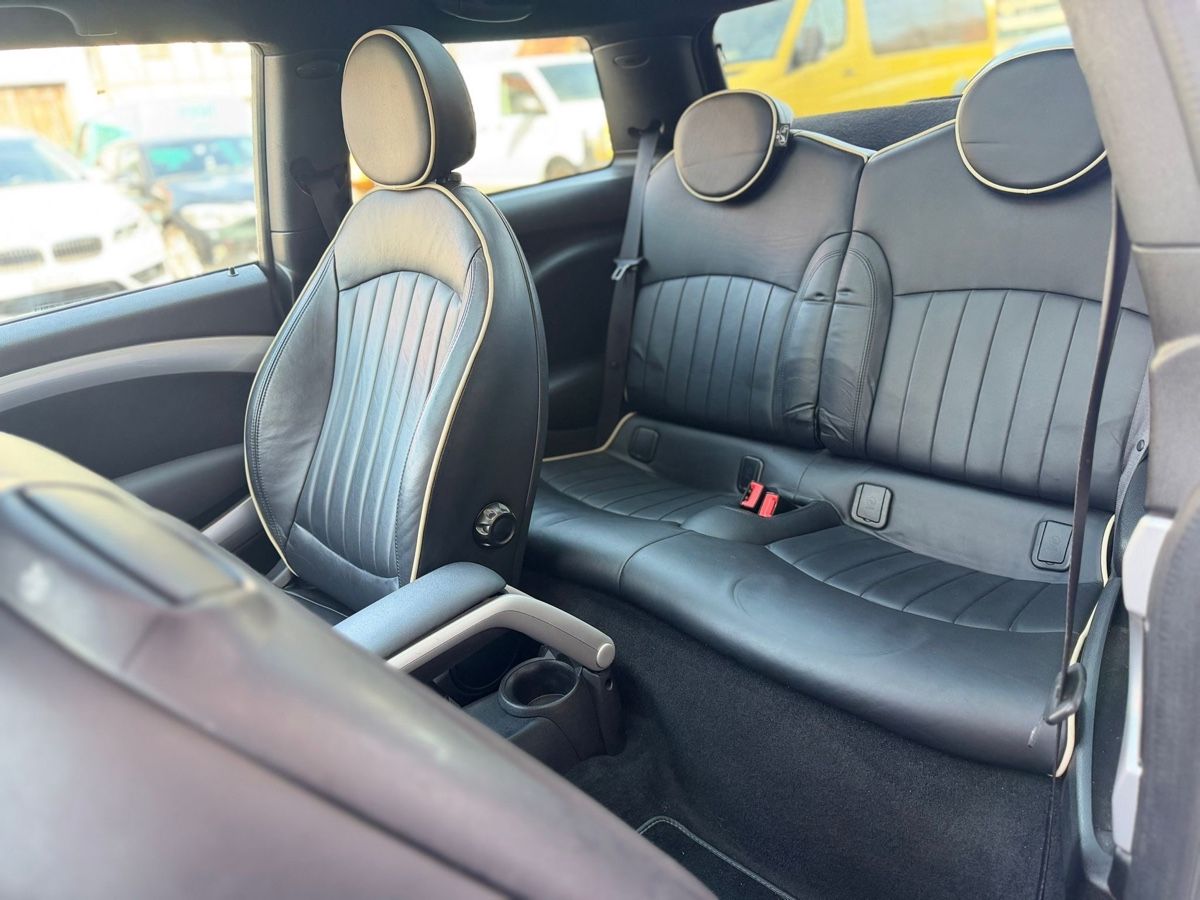 Mini Automobili: Mini Cooper S Frisch ab MFK – Usato da Biberist venduto da mda_w29t 6