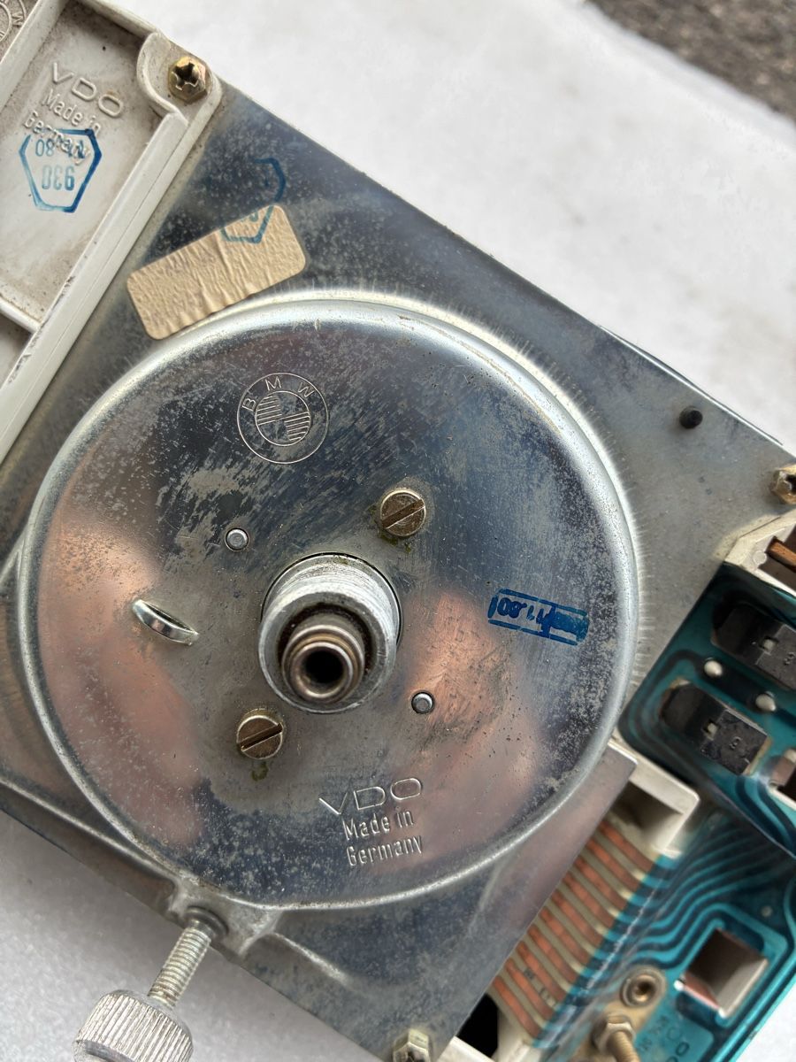 BMW Accessori per altri veicoli: E21 Tacho – Usato da Grenchen venduto da Netii10 4