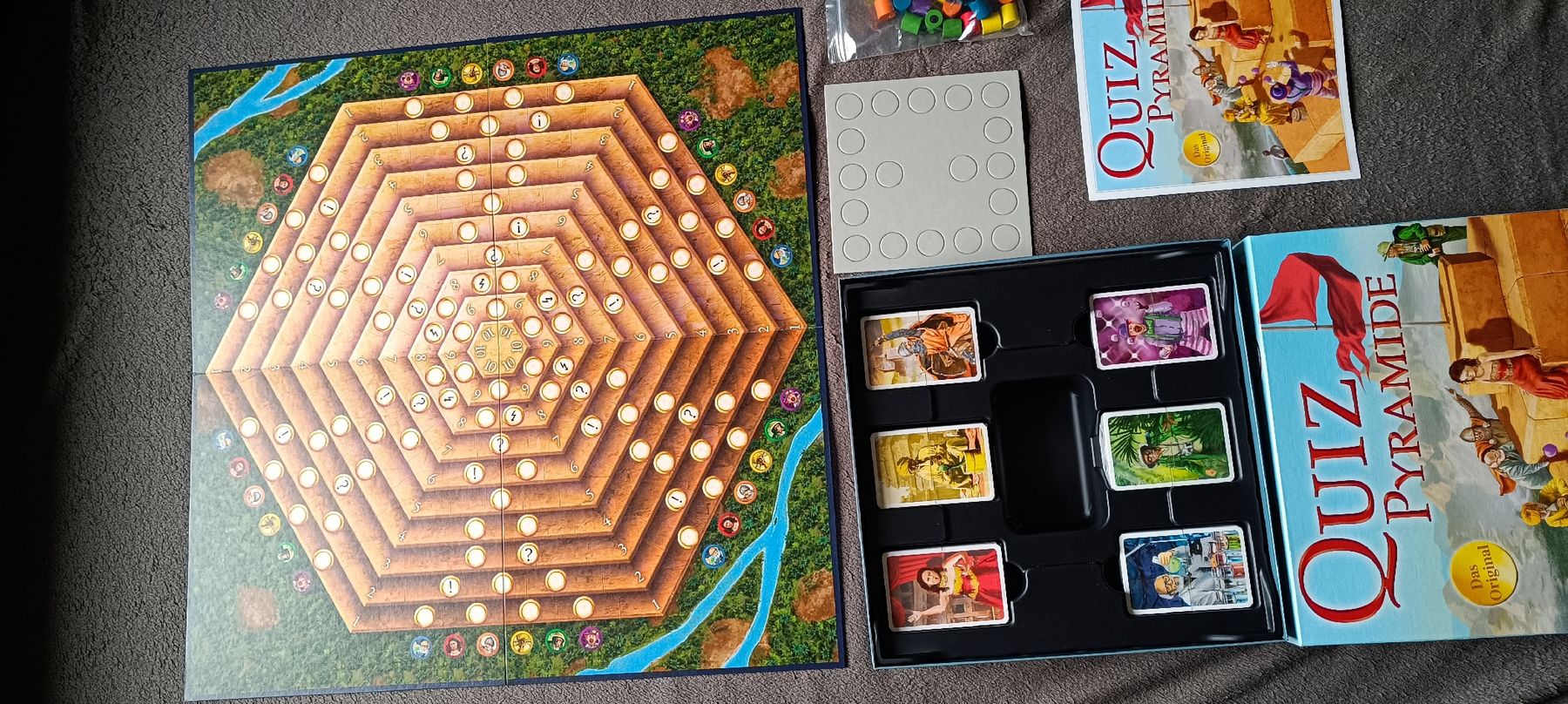 Giochi: Quiz Pyramide - Das Original - Neu und Ungespielt – Nuovo e nell'imballaggio originale da Arbon venduto da Gatto81 2