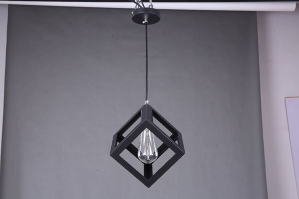 Lampadari & plafoniere: Moderne Lampe mit Design-Würfel – Nuovo e nell'imballaggio originale da Châtelaine venduto da topshop.switzerland 6