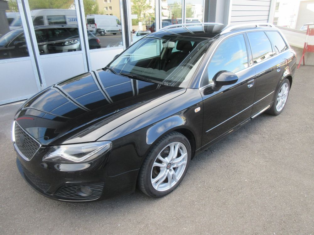 Elegantes Seat Exeo Kombi Fotosnull