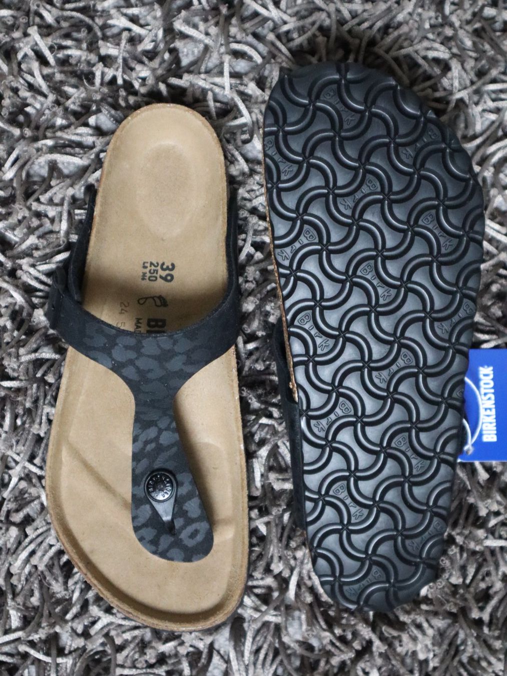 Birkenstock Damenschuhe: Birkenstock, Gizeh, Gr. 39, Leo black, NEU – Neu und originalverpackt aus Wattwil von glueck 3