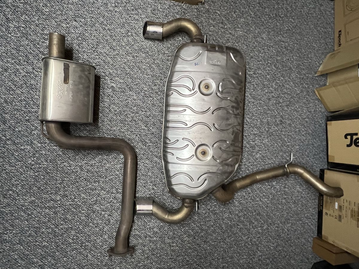 Ford Tutti pezzi di ricambio auto: Original End- + Mittelschaltdämpfer + Ford Focus ST MK2 – Nuovo (secondo la descrizione) da Döttingen venduto da djs_mb8x 2