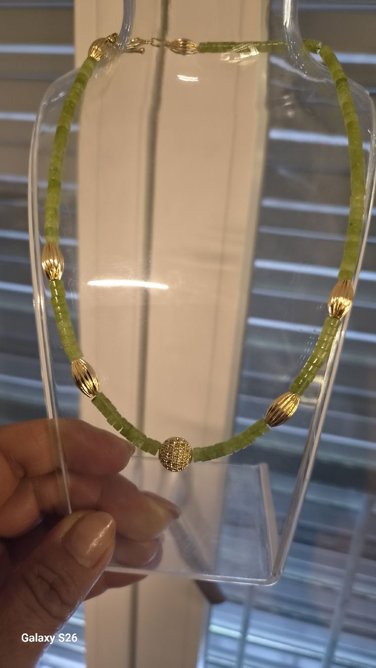 Ketten: Halskette. choker  – Neu und originalverpackt aus Oberglatt ZH von nat_c6k7