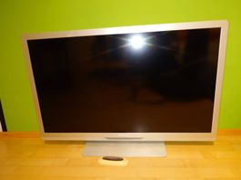 Philips LED Tv Aluminium mit Solar Fernbedienung
