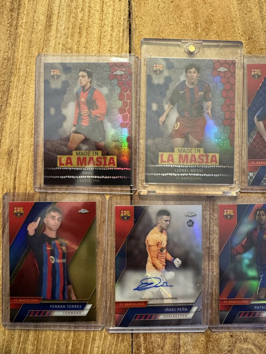 Topps Cartes à collectionner: Topps Chrome Barcelona Set 2022/23 Bundle ab 1.- – Neuf (Voir description) à Willisau par adr_9tzr 1