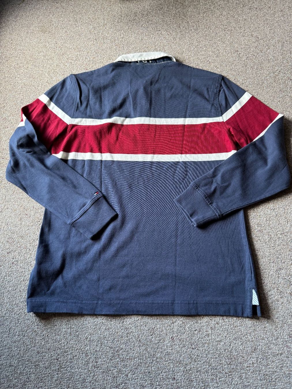 Tommy Hilfiger Maglioni & Felpe: Tommy Hilfiger Pullover Langarm Herren, Gr. M blau / rot – Usato da Thun venduto da dane_pao 5