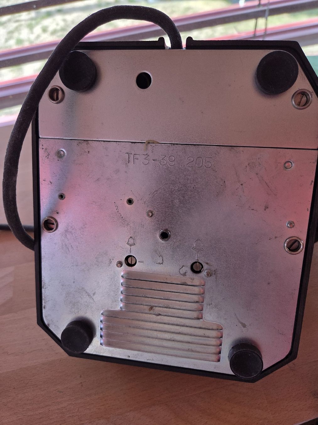 Téléphones: Altes PTT Tischtelefon Modell 50 – D'occasion à Rickenbach Sulz par Kodachrom 1