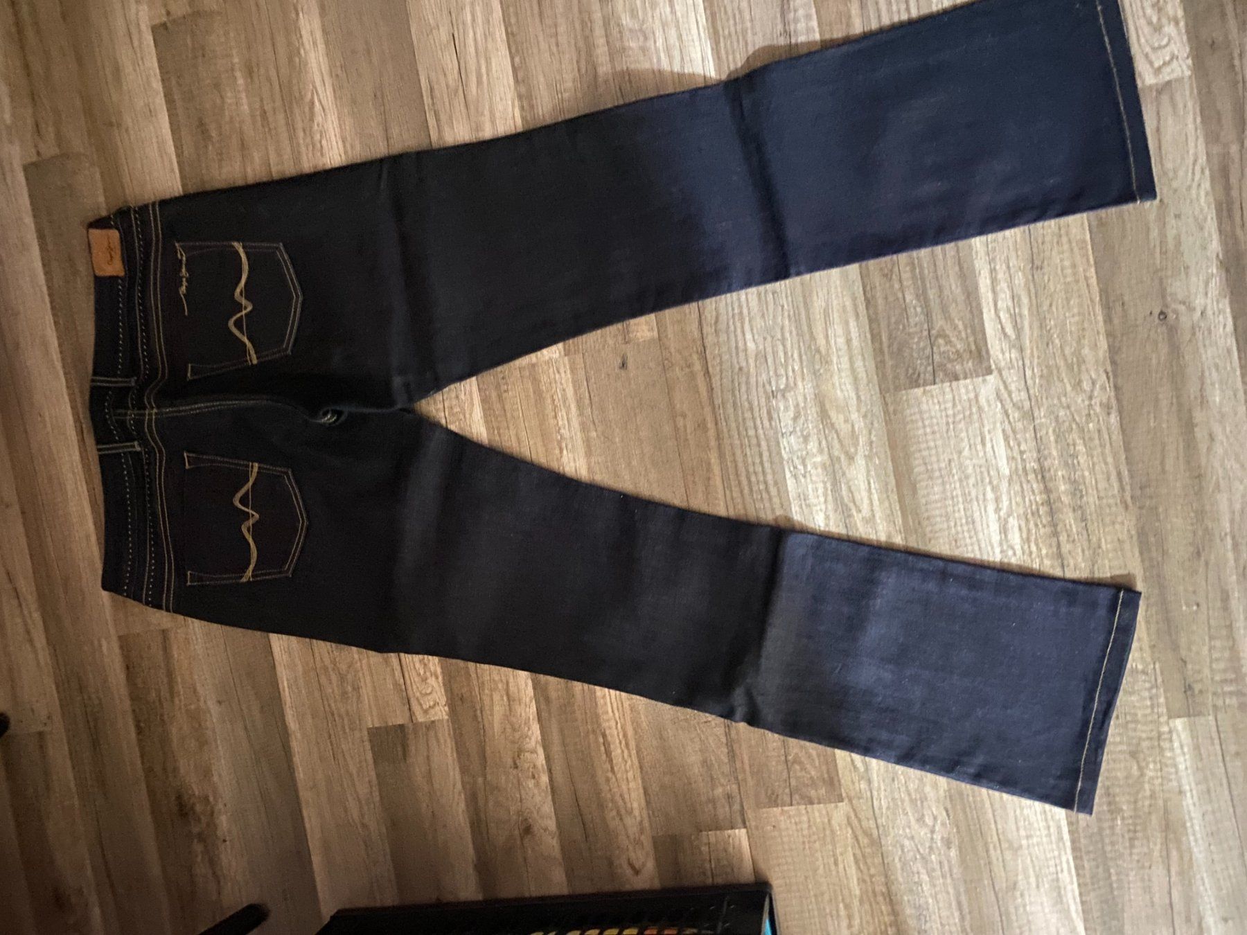 Pepe Jeans Jeans: PepeJeans W32 L34 – Nuovo (secondo la descrizione) da Allenwinden venduto da Obalu