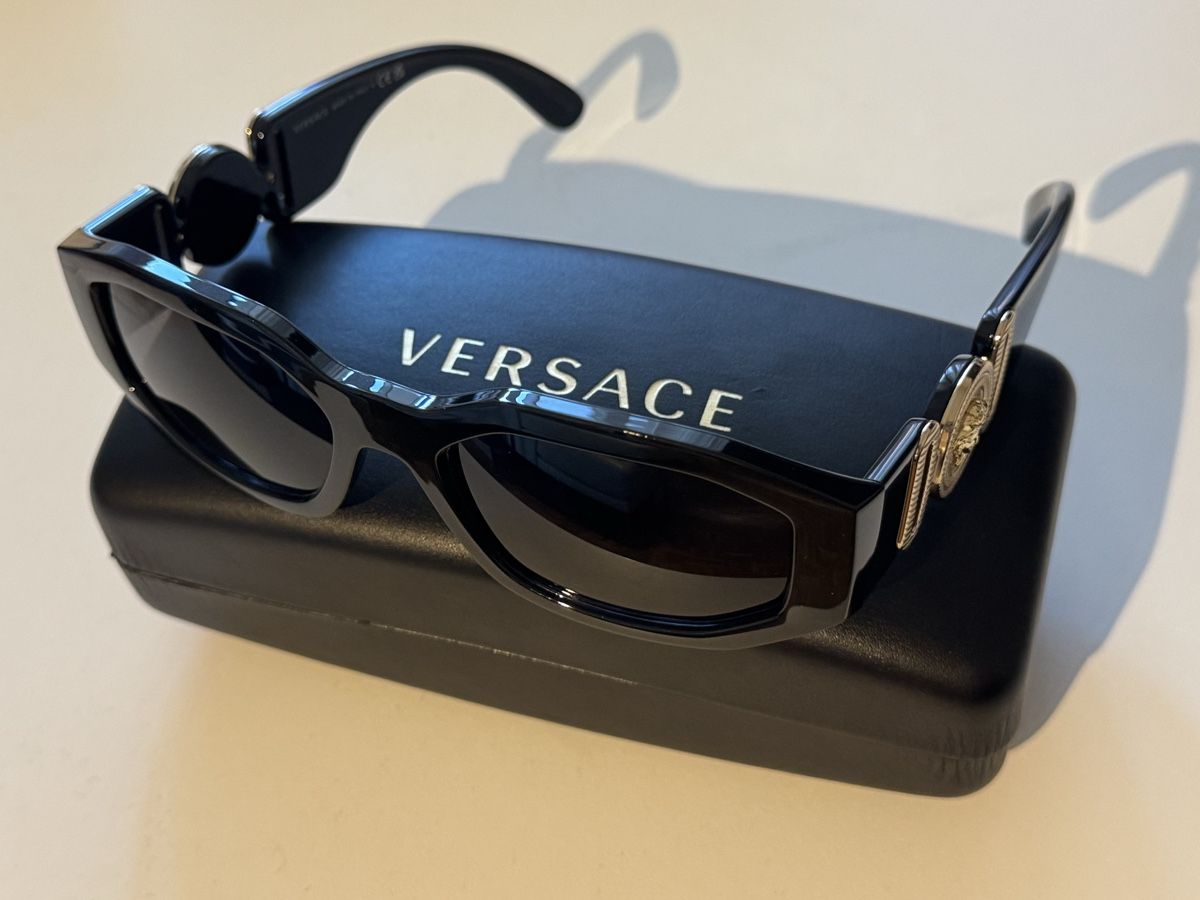 Brillen & Gläser: Versace Sunglasses – Neu (gemäss Beschreibung) aus Urdorf von ekn_9ccm