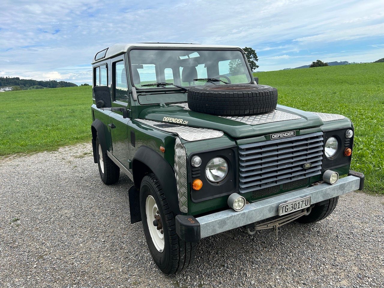 Land Rover Automobili: Land Rover Defender 90 TD5 – Usato da Sirnach venduto da MaechlerAutomobile 5