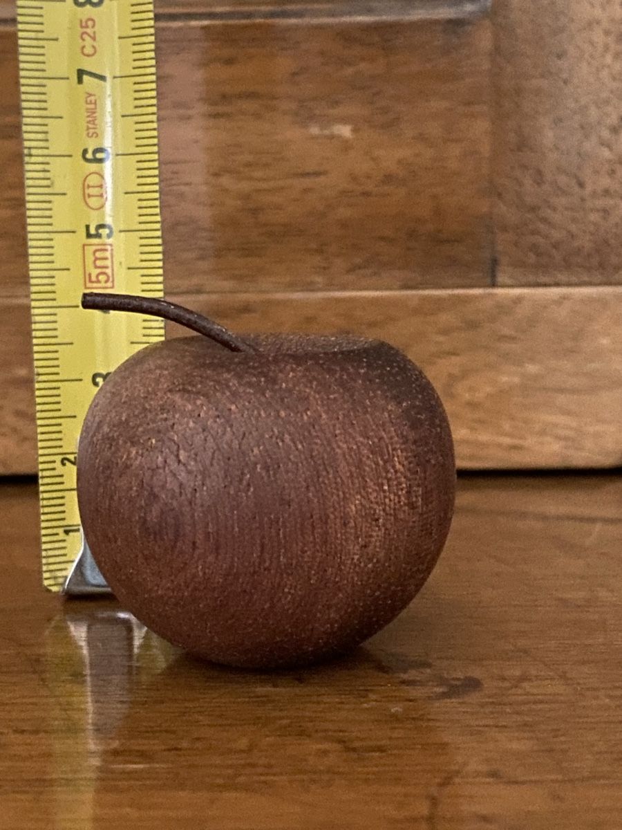 Diffusori di oli essenziali: Diffuser Apfel braun Holz gedrechselt  – Nuovo (secondo la descrizione) da Berikon venduto da Samurai67ch 1