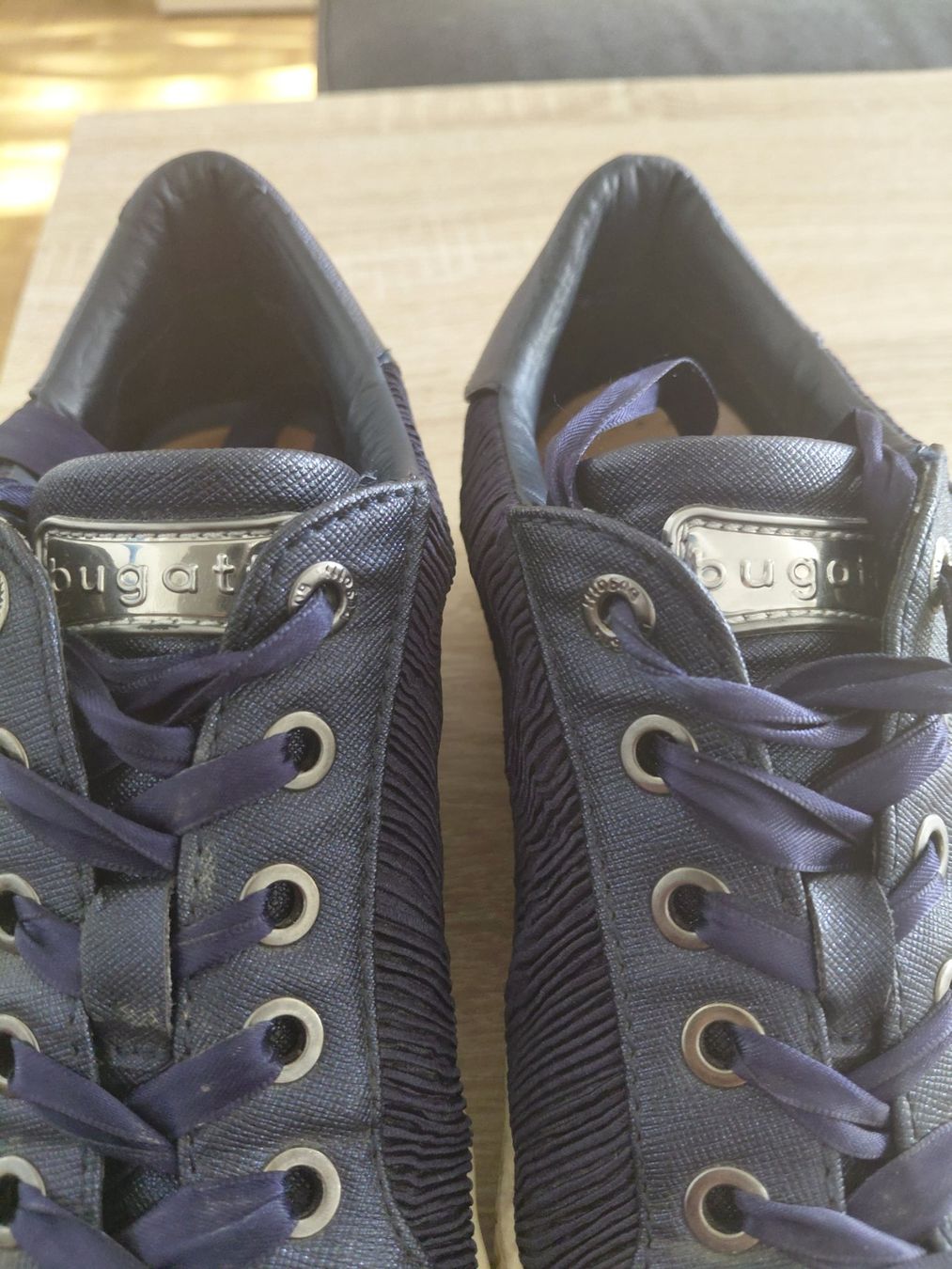 Bugatti Scarpe da donna: SCHÖNER BUGATTI- SCHUH DAMEN – Usato da Embrach venduto da avesi 3