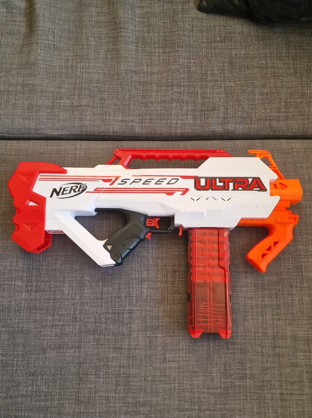 Nerf Giocattoli: Nerf Ultra Speed Blaster – Nuovo (secondo la descrizione) da Eschenbach SG venduto da Risman