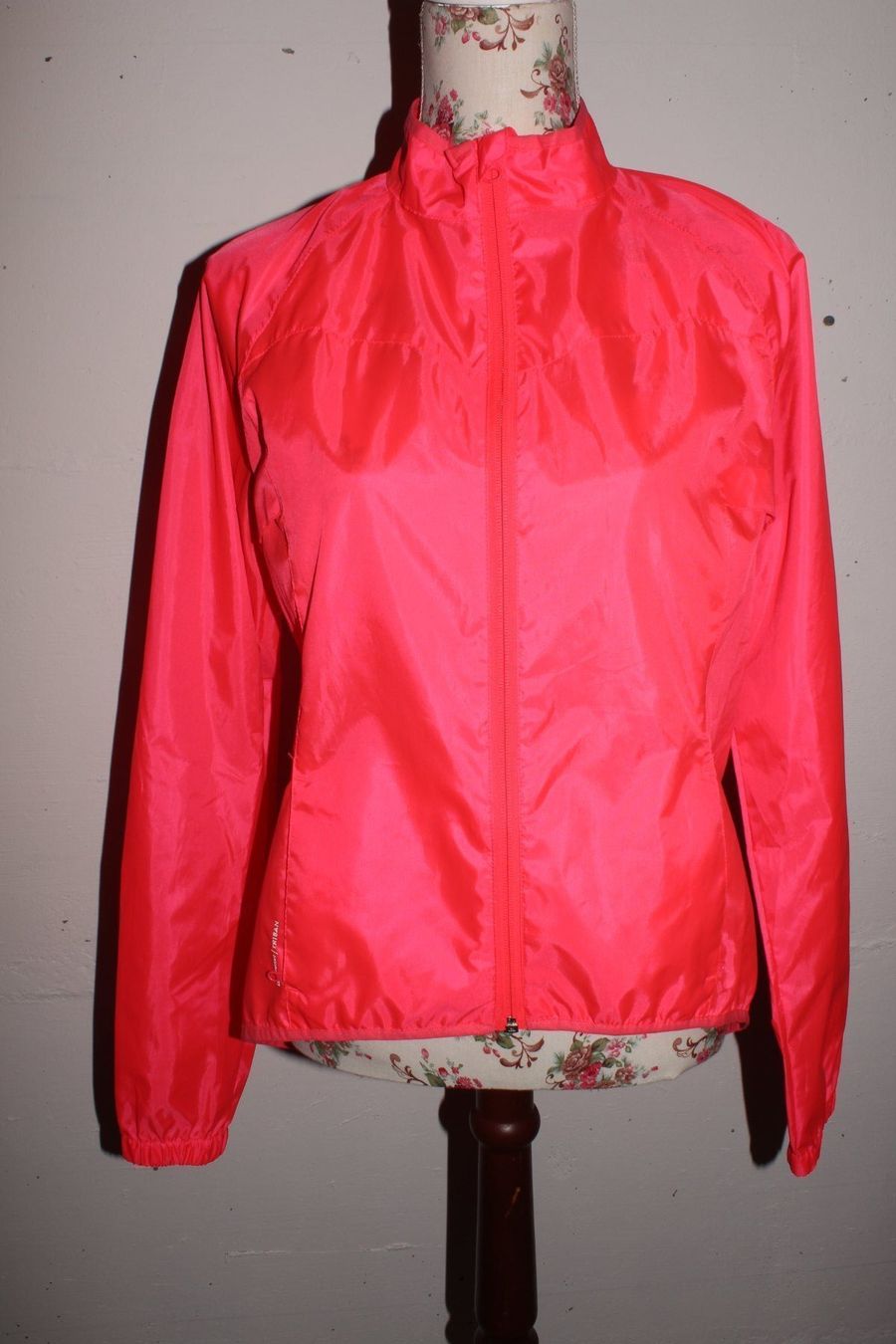 Decathlon Jacken: Sportjacke von Decathlon Gr.38 – Gebraucht aus Kriens von Wolly85 2
