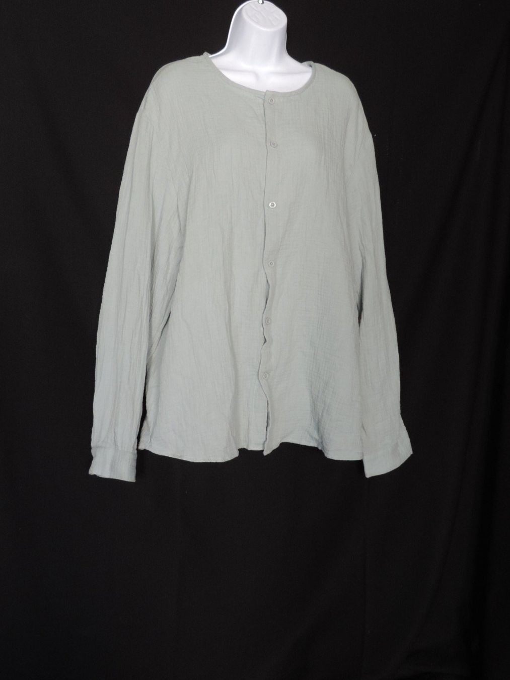 Chemises: chemise vert gris – D'occasion à Genève par Axelle333 5