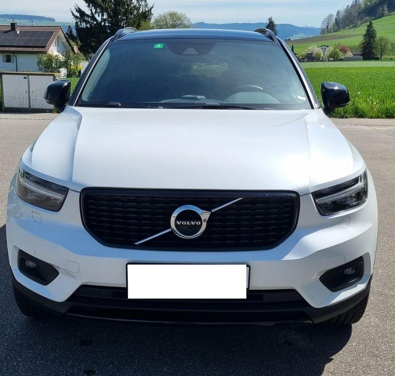 VOLVO XC40 B5 Benzin Mild Hybrid AWD R-Design Geartronic