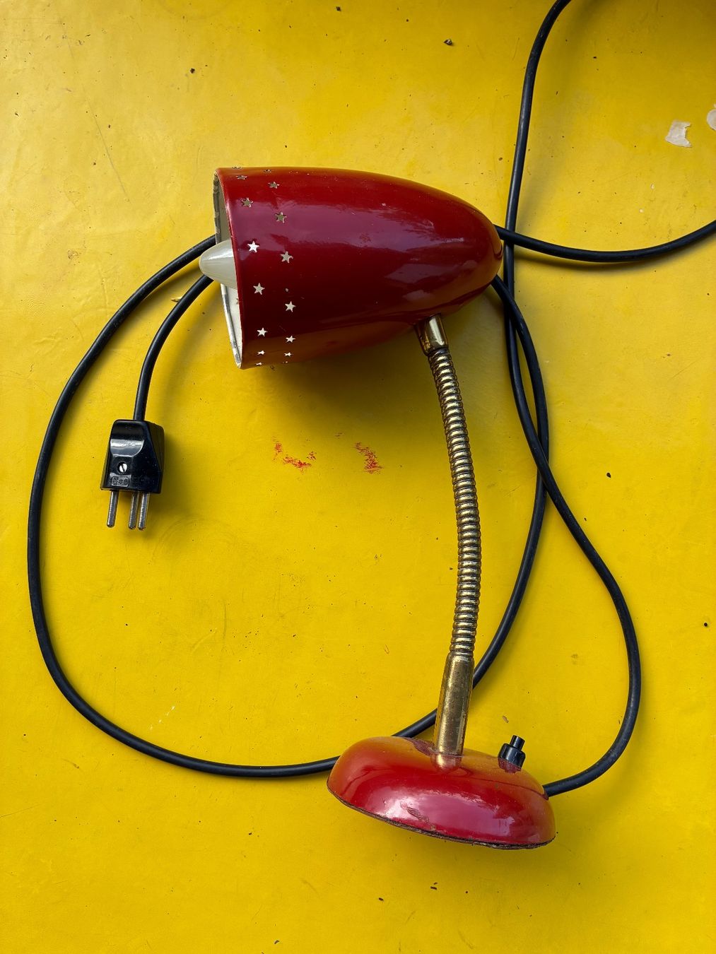 Lampes: Altes Nachttischlämpchen – D'occasion à Ostermundigen par D.fou