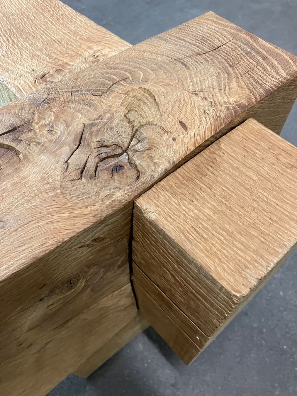 Betten: Massives Eichenbett Altholz – Gebraucht aus Erlenbach im Simmental! von Simmentaler-Perlen 3