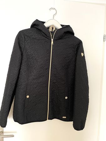 Sport Jacke