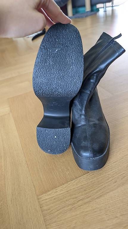 Scarpe da donna: Bottines à talons effet cuir RAID (40) – Usato da Fribourg venduto da hff_5c7l 1