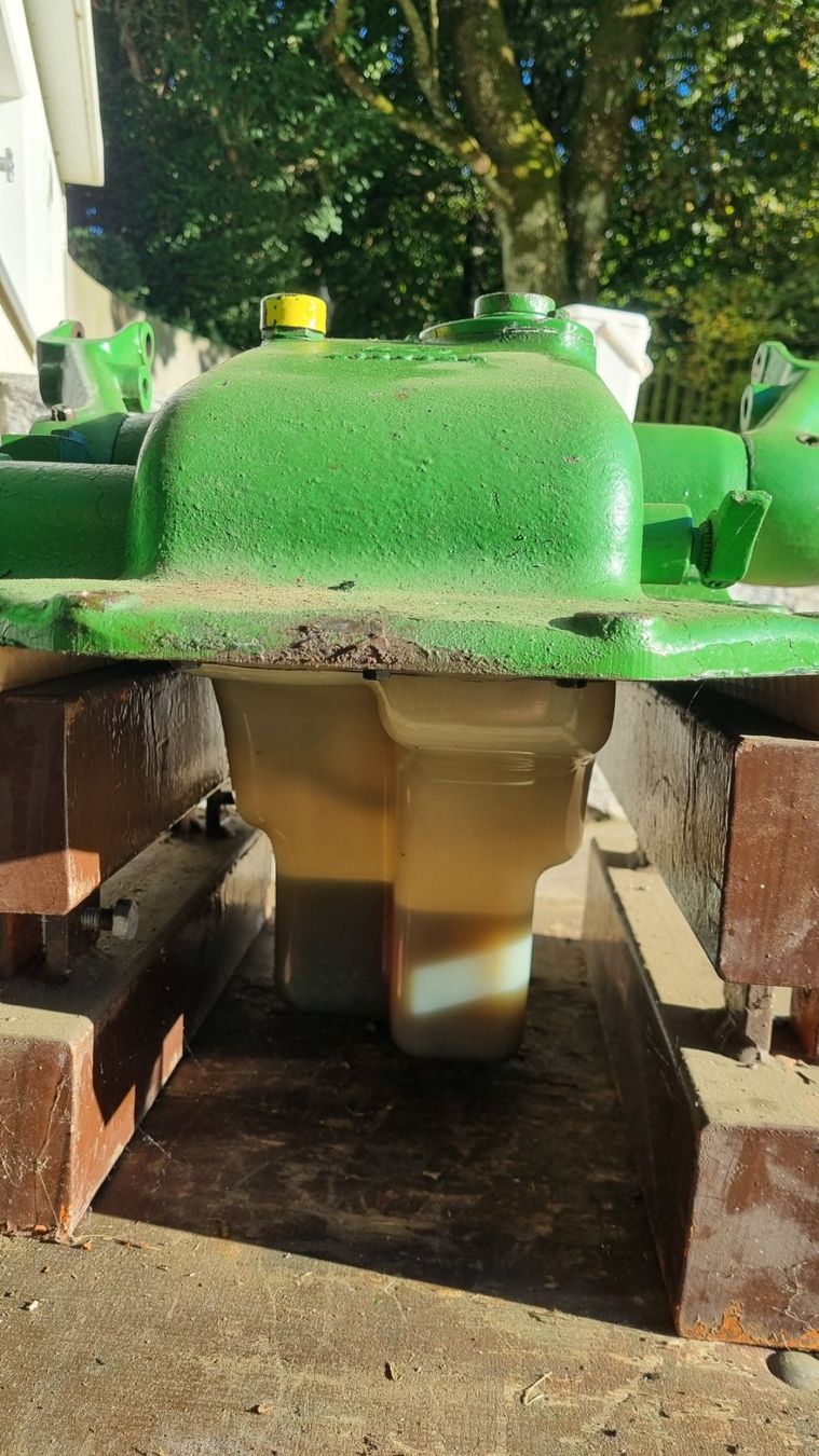 John Deere Tracteurs: Hydraulik John Deere Lanz – D'occasion à Triengen par lise97 5
