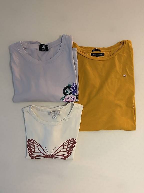 T-Shirts: Tshirts unterschiedlich – Gebraucht aus Zürich von mic_m6nc