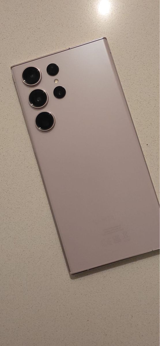 Samsung Telefoni cellulari / Smartphones: S23 Ultra Lavanda - 256 GB – Usato da Balerna venduto da tet_8t7z